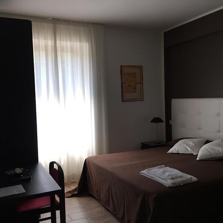 Itaka Bed and Breakfast LʼAquila Buitenkant foto