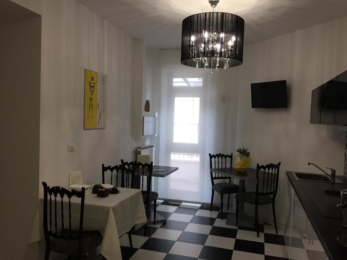 Itaka Bed and Breakfast LʼAquila Buitenkant foto